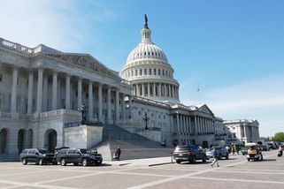 Sněmovna reprezentantů USA schválila sankce proti Rusku - Novinky